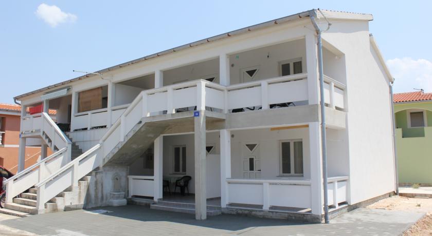 Apartments Istuk Vir Rum bild